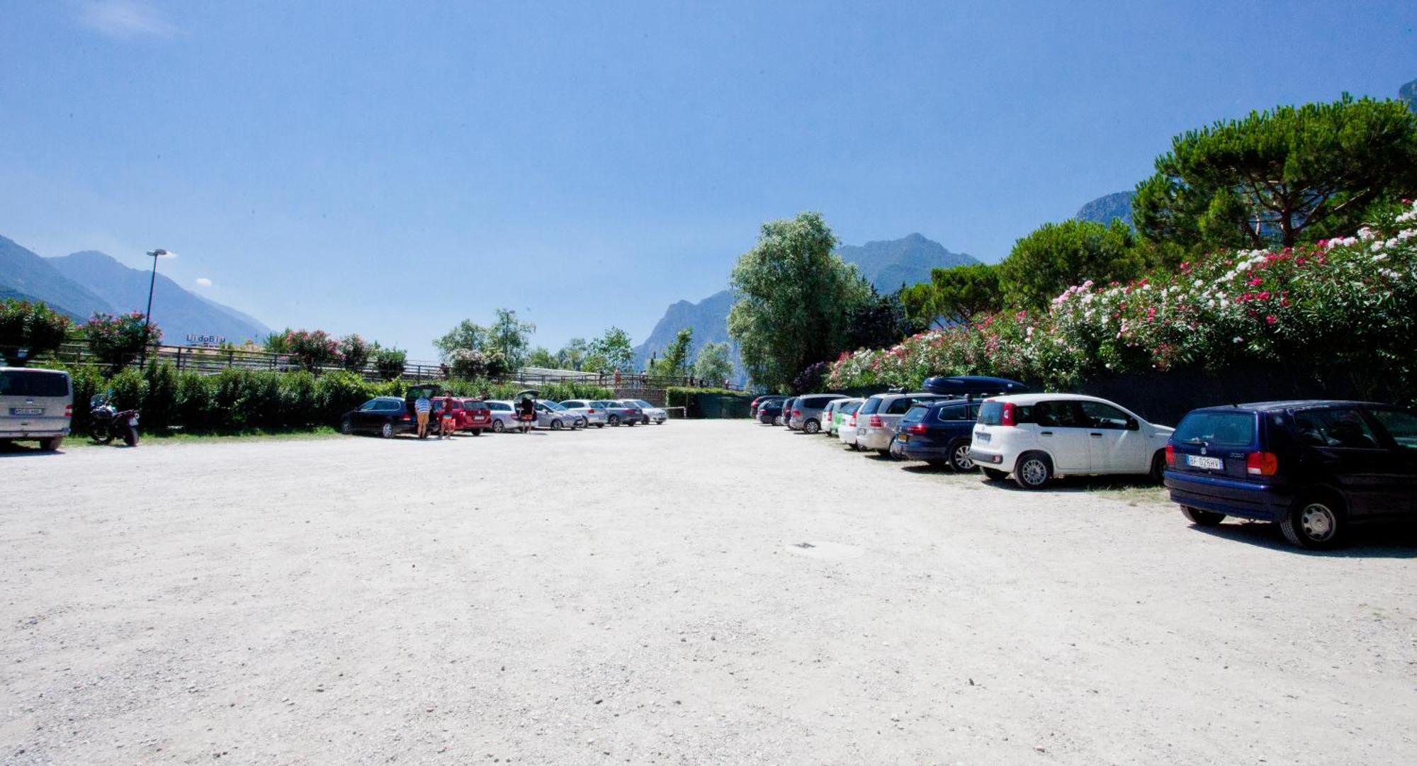 La Casa Di Lavinia Appartement Torbole Sul Garda Buitenkant foto